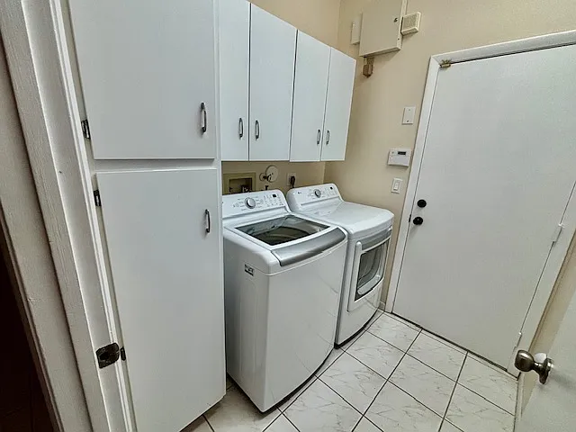 NEW LG Washer Dryer set, storage in Laundry room