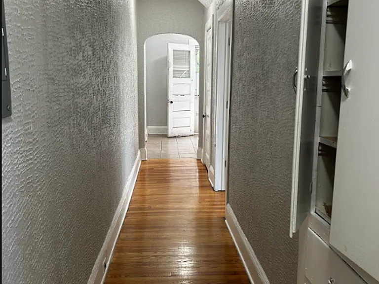 601 Clay Ave — Photo 28