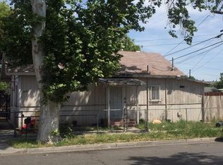 1425 S 4th St, Fresno, CA 93702