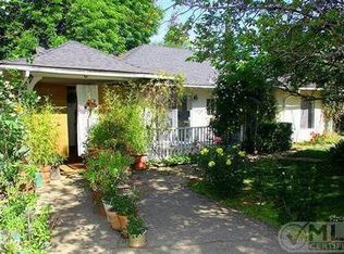 104 Taormina Ln, Ojai, CA 93023