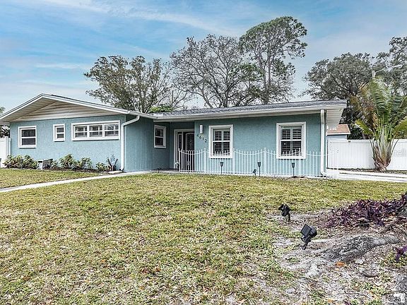 3rd image of 4612 W Oakellar Ave
