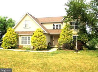 410 Boyd Dr, Red Lion, PA 17356