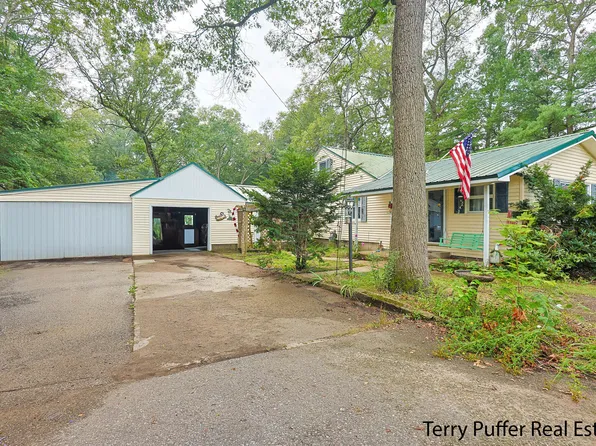3545 E River Rd, Twin Lake, MI 49457