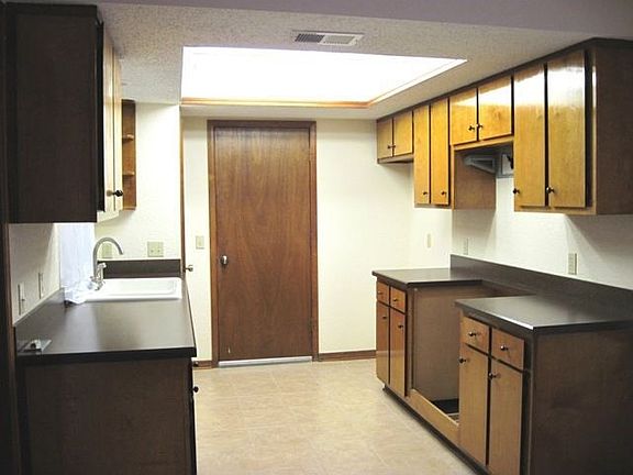 4th image of 12796 Ginger Dr