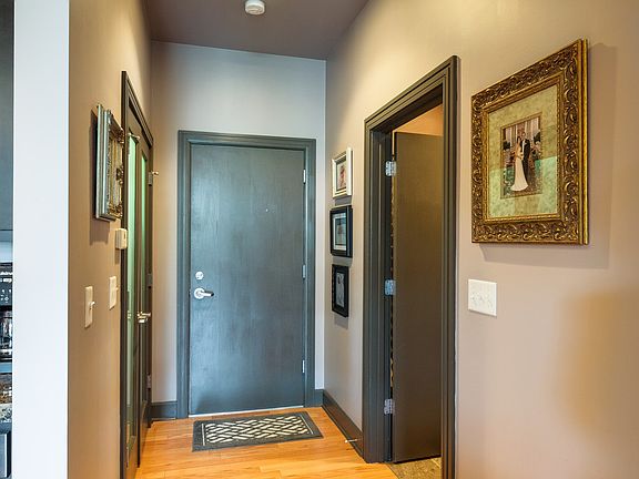2nd image of 205 31st Ave N APT 103