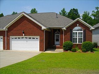 1st image of 306 Commonsgate Dr
