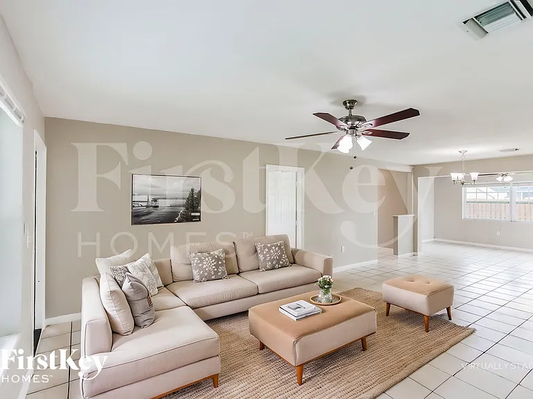 7231 McArthur Pkwy — Photo 5