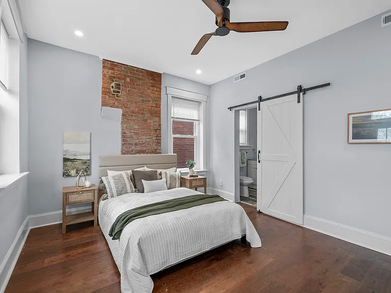 4247 Chouteau Ave — Photo 14