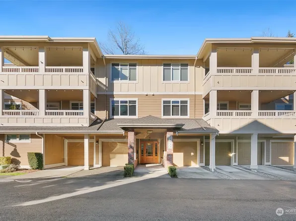 23932 NE 115th Lane #204, Redmond, WA 98053