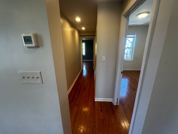 3rd image of 59 Cottage St Floor 2