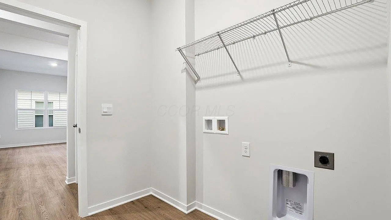 3 bed, 1748 sqft, $2,799 — Photo 3