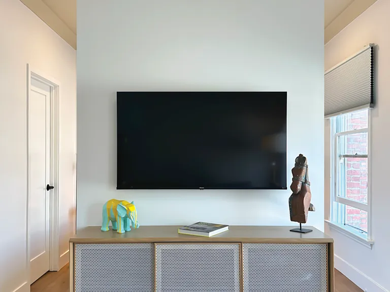 630 S Cochran Ave #101 — Photo 10