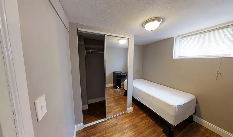 101 Lorraine Ave — Photo 5