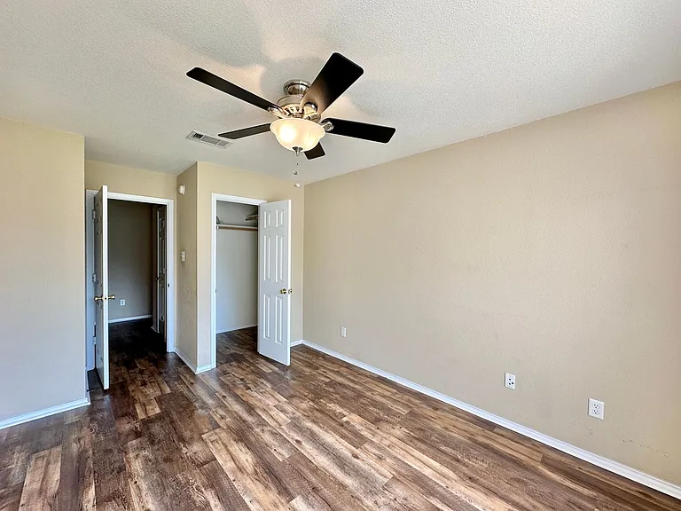 102 W Great Plains Trl — Photo 23