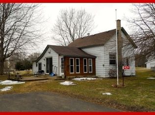 W6391 Kasten Rd, Lake Mills, WI 53551