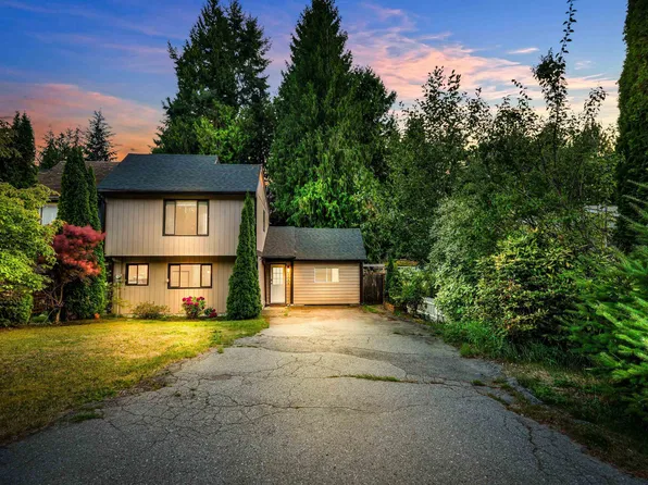 2655 Rhum & Eigg Dr, Squamish, BC V8B 0G1
