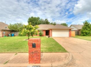 1705 Saint Christopher Dr, Edmond, OK 73003