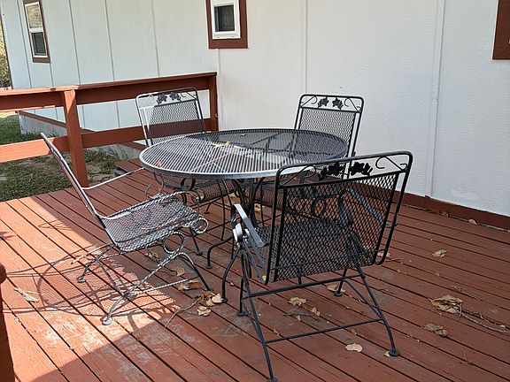 4th image of 150 Anna Ct