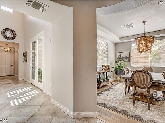 4th image of 12176 Los Arroyos Ct