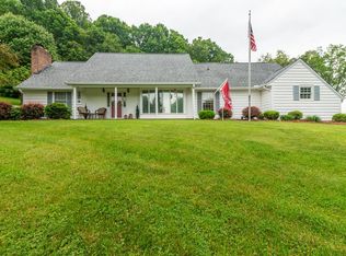 258 Green Hill Cir, Chilhowie, VA 24319