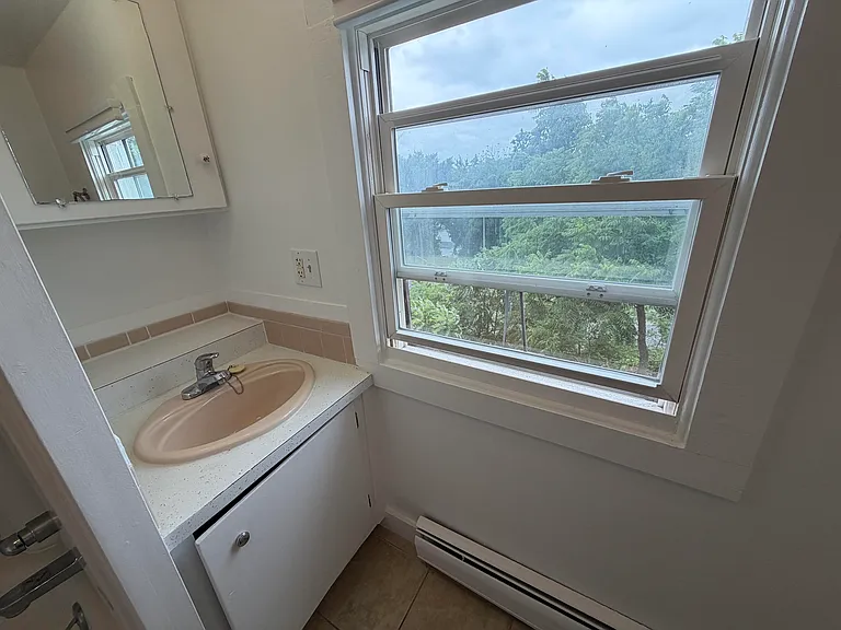 16 Covell Ave #2 — Photo 9