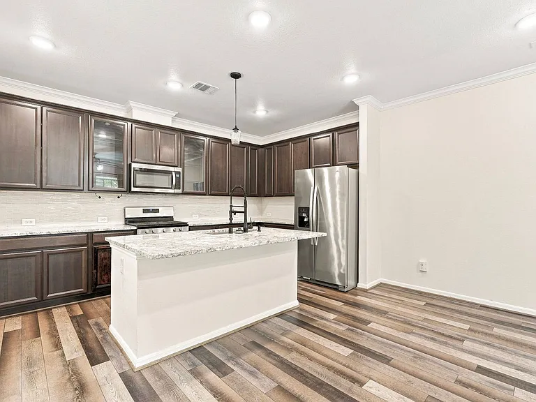 9460 Caddo Ridge Ln — Photo 11