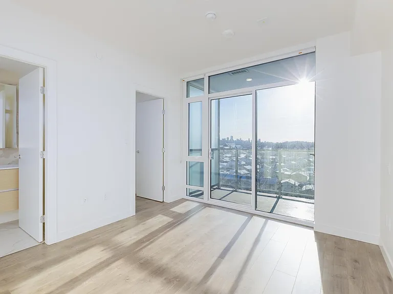 200 Klahanie Ct #1106 — Photo 10