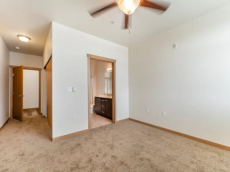 2 Bed 2 Bath Standard - 965 Sq Ft 2 Bed 2 Bath Standard - 965 Sq Ft