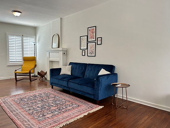 2nd image of 1813 Ramona Ave APT B
