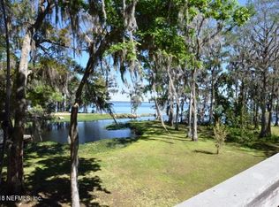 213 E Char Ln, Crescent City, FL 32112