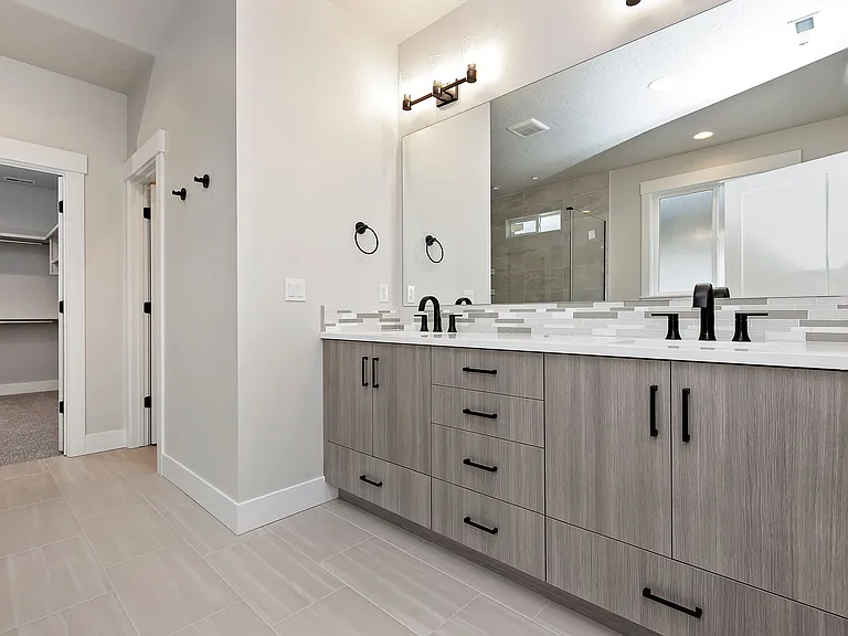 5110 N Cengotita Ave — Photo 19