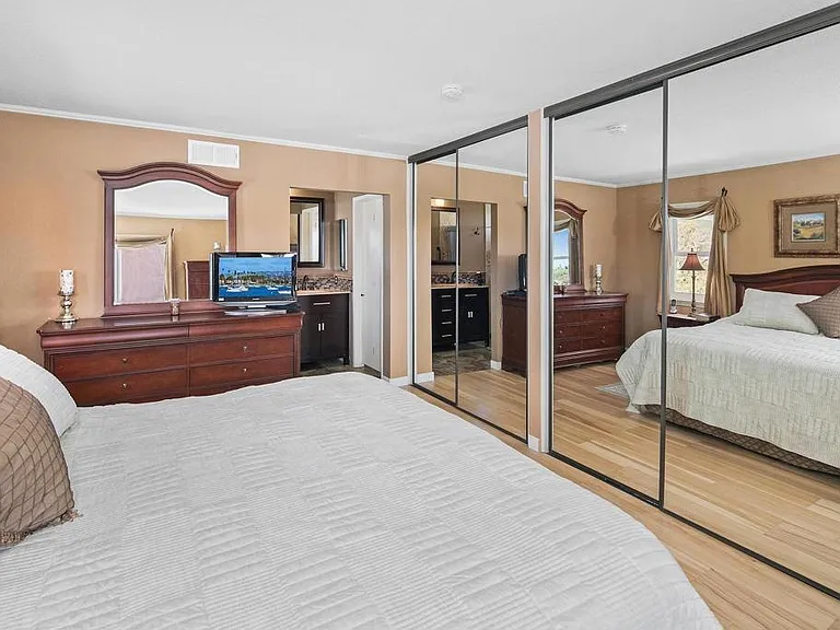 13392 Cool Lake Way — Photo 16