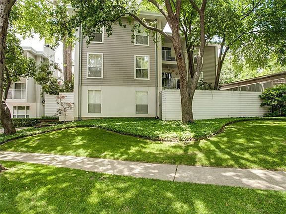 2nd image of 3711 Holland Ave APT 205