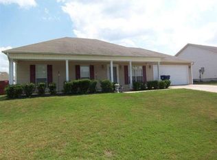 229 Hunters Run Dr, Haskell, AR 72015