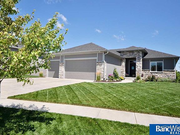 2nd image of 6320 Thompson Creek Cir
