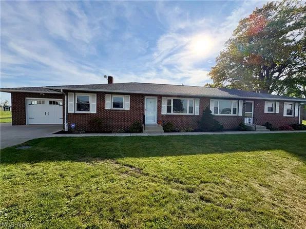 6119 Converse Huff Rd, Plain City, OH 43064