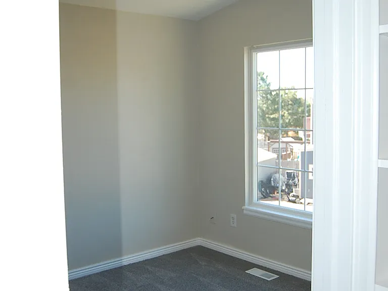 12655 Elm St — Photo 21