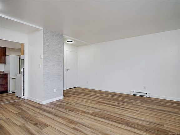 5th image of 740 Wilson St #4