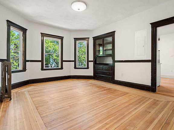 3rd image of 45 Packard Ave #3