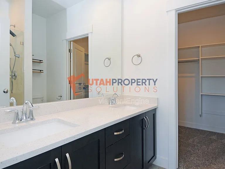 11219 S Clear Blue Dr — Photo 17