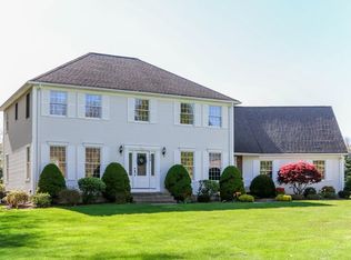290 Parker St, East Longmeadow, MA 01028