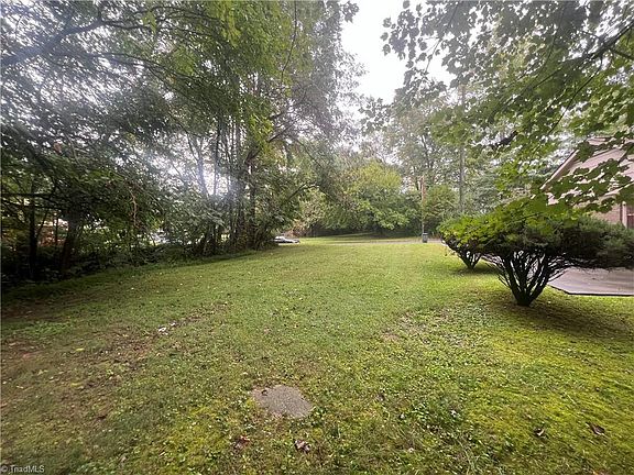 2nd image of 0 Bainbridge Dr #Lo319-bl2938