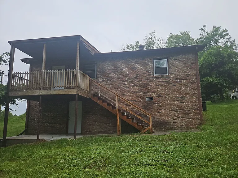 214 High St — Photo 16