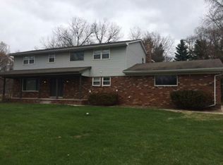 700 Haggerty Rd, West Bloomfield, MI 48322