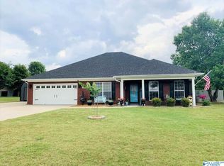 127 Hazel Trce, Hazel Green, AL 35750