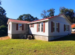 26 5th St NW, Wedowee, AL 36278