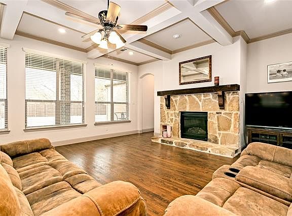 4th image of 1816 Berkley Dr