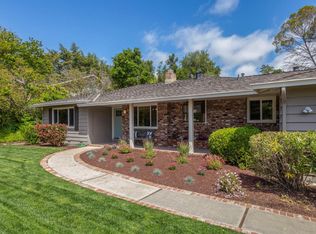 25811 Estacada Dr, Los Altos Hills, CA 94022