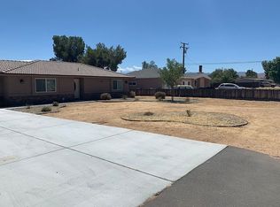 14019 Pawnee Rd, Apple Valley, CA 92307