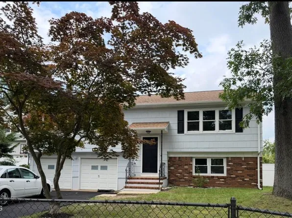 98 Kettle Creek Road, Toms River, NJ 08753